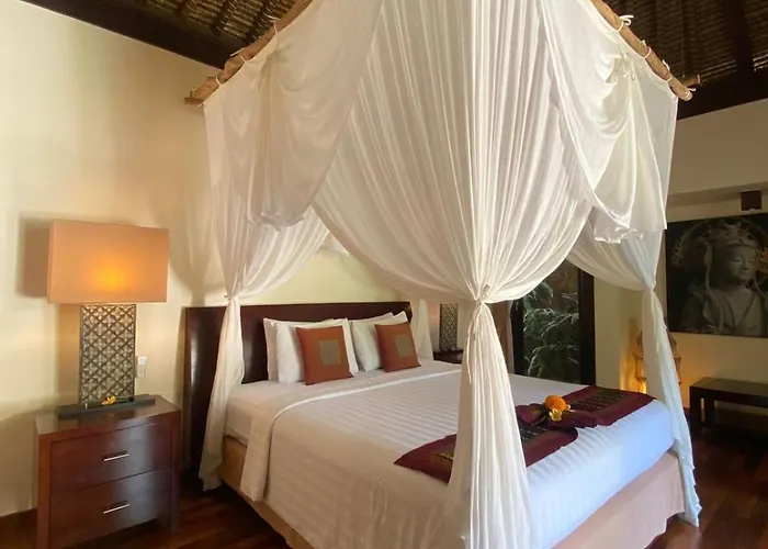 Purnamasari Villa *