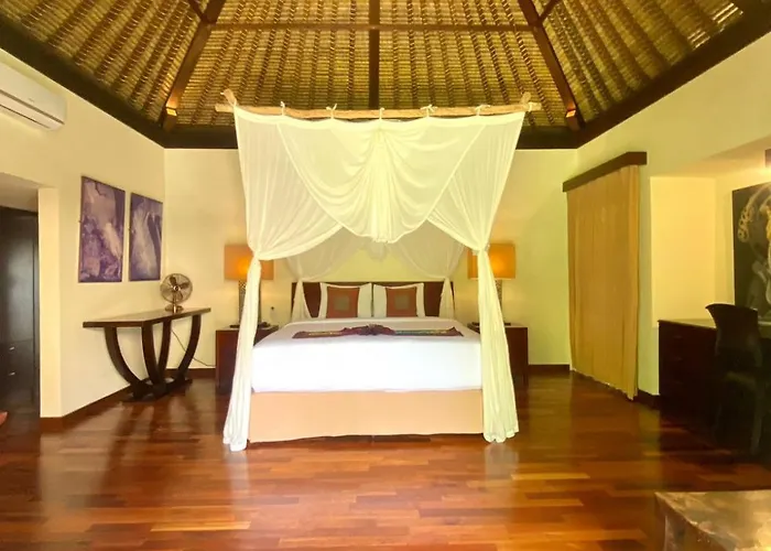 Purnamasari Villa *