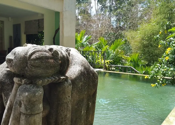 Purnamasari Villa